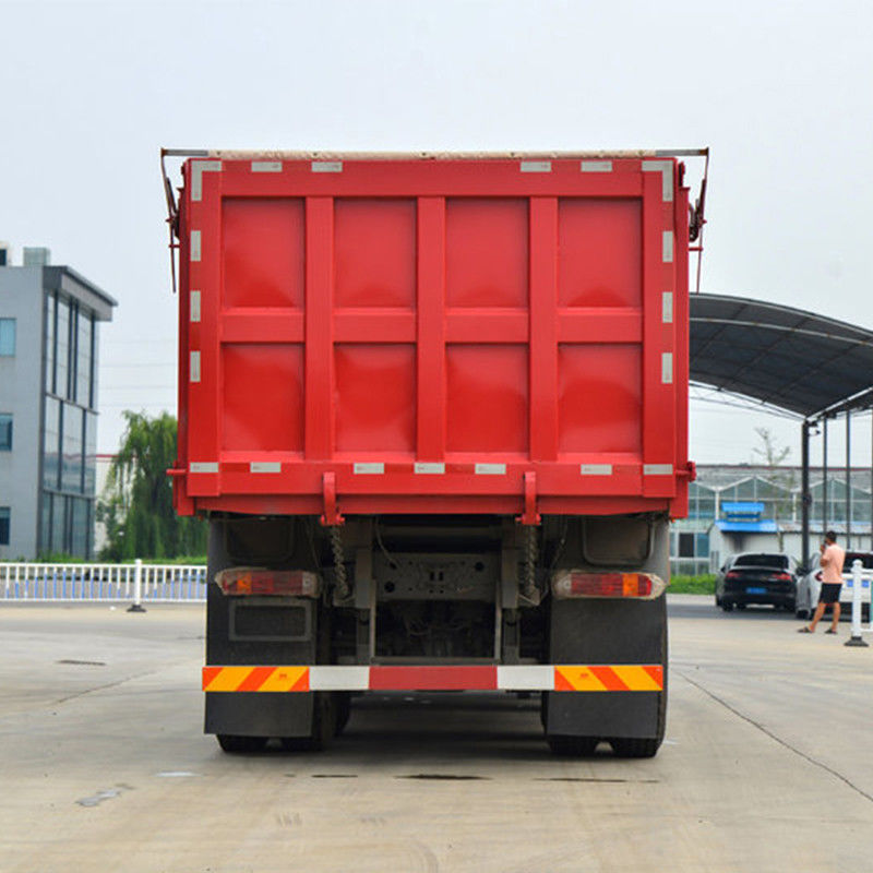 Capacidad de carga de 31 toneladas Sinotruk HOWO 430HP camión de 12 ruedas 8x4 con tirador para el mercado