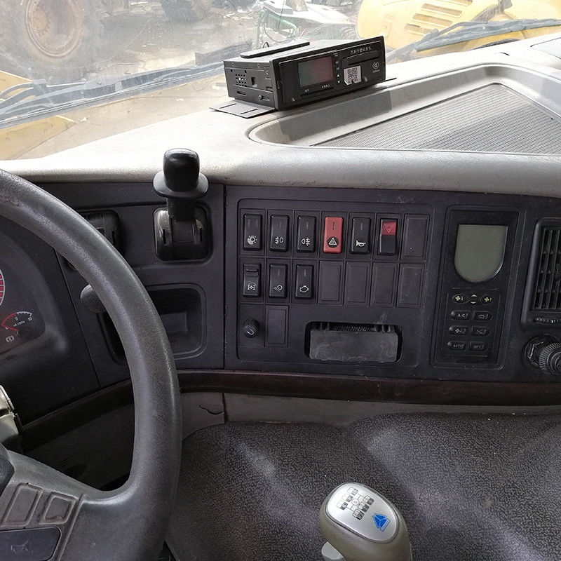 10 Transmisión hacia adelante Sinotruk HOWO 6X4 camión de descarga 371HP con motor WEICHAI