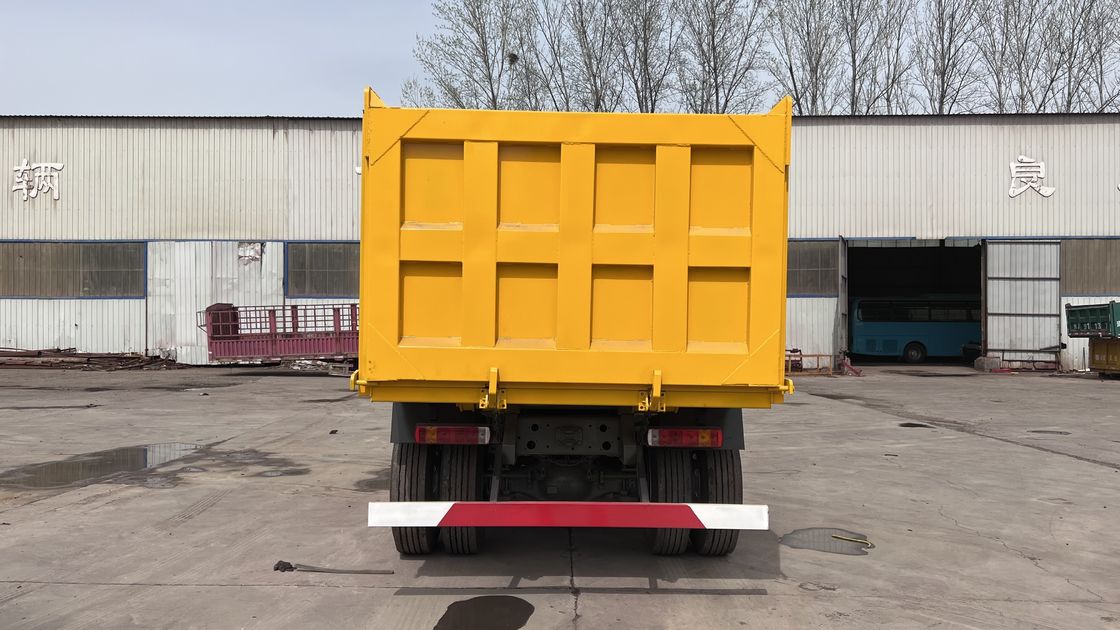 Sinotruck Usado Howo 40 toneladas 10 ruedas camión de descarga de tirador para el transporte de minería