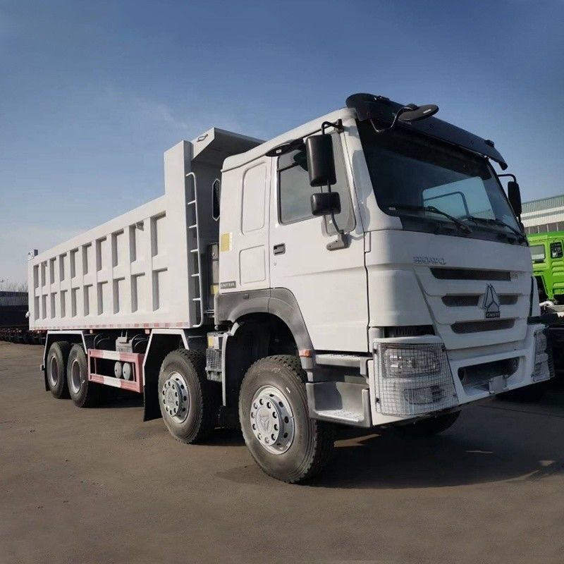 Potente camión de descarga de 2023 HOWO 371HP RHD 8X4 con Euro 3 estándar de emisiones 12700 GVW