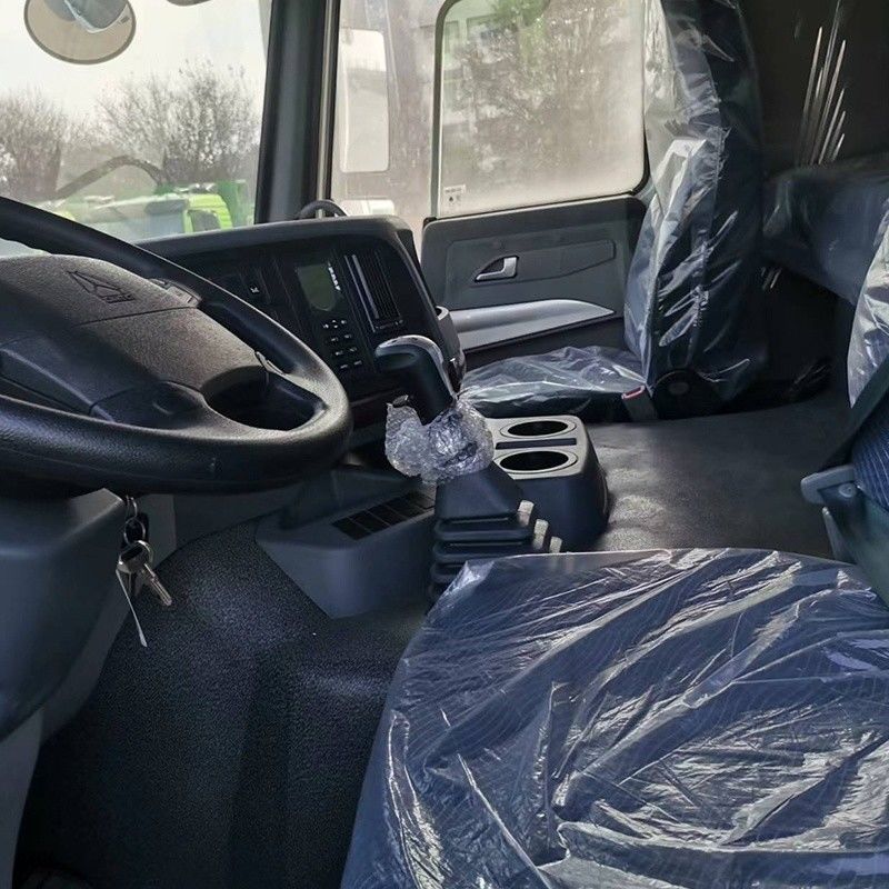 Potente camión de descarga de 2023 HOWO 371HP RHD 8X4 con Euro 3 estándar de emisiones 12700 GVW