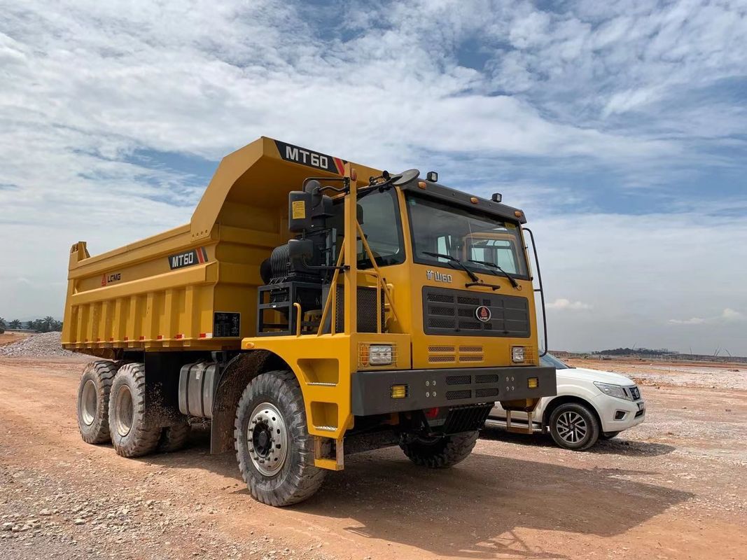 2 Cambio inverso MT60 MT86 MT106 Camión de minería 6X4 60-70 toneladas Carga útil fuera de la carretera Camión de desviación