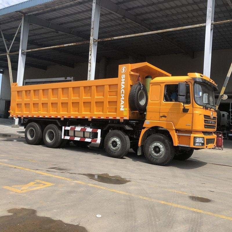 400 HP 8X4 Shacman F3000 camión de retroceso para un rendimiento duradero en entornos difíciles