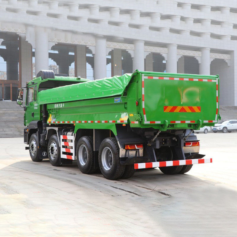 Shacman F3000 8x4 camión de descarga con tirador en Tanzania Ventana manual y dimensiones L x W x H