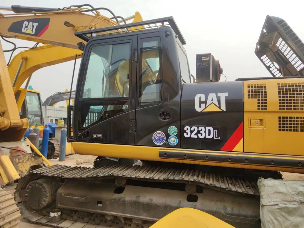 Excavadora CAT 325B original en buen estado con motor de 40.5kw fuerte y fácil mantenimiento