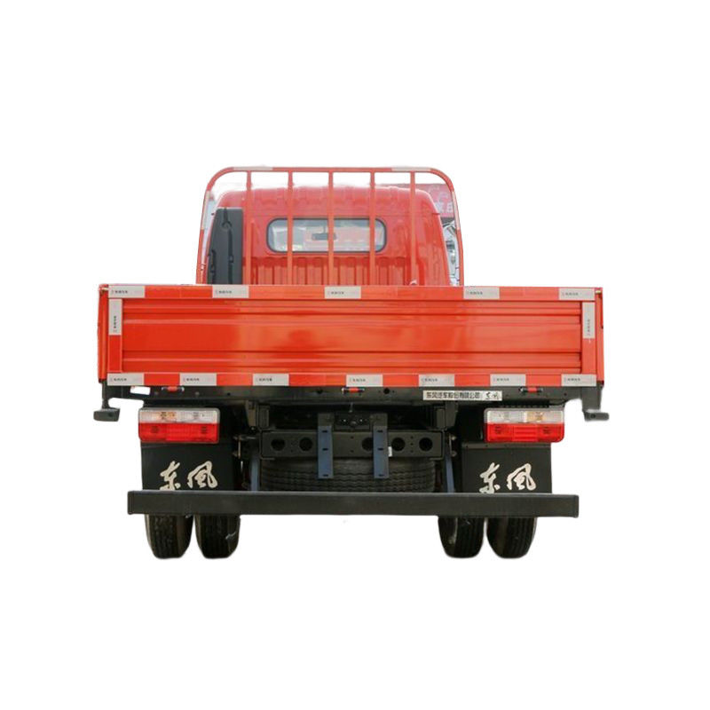 Dos filas de Dongfeng Capitán K6 camión de remate 130hp 6 ruedas Diesel 4 * 2 capacidad del motor 4L