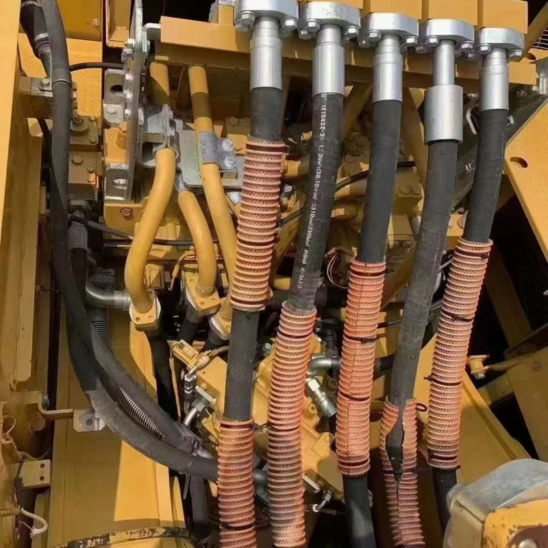 Excavadora de gatos 390D con un peso de 90250 KG y una capacidad de 0.45m3