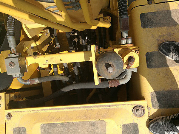 Cubo 0.9CBM Komatsu Excavadora usada PC 200 Pulgar Equipo de trabajo pesado para trabajos pesados
