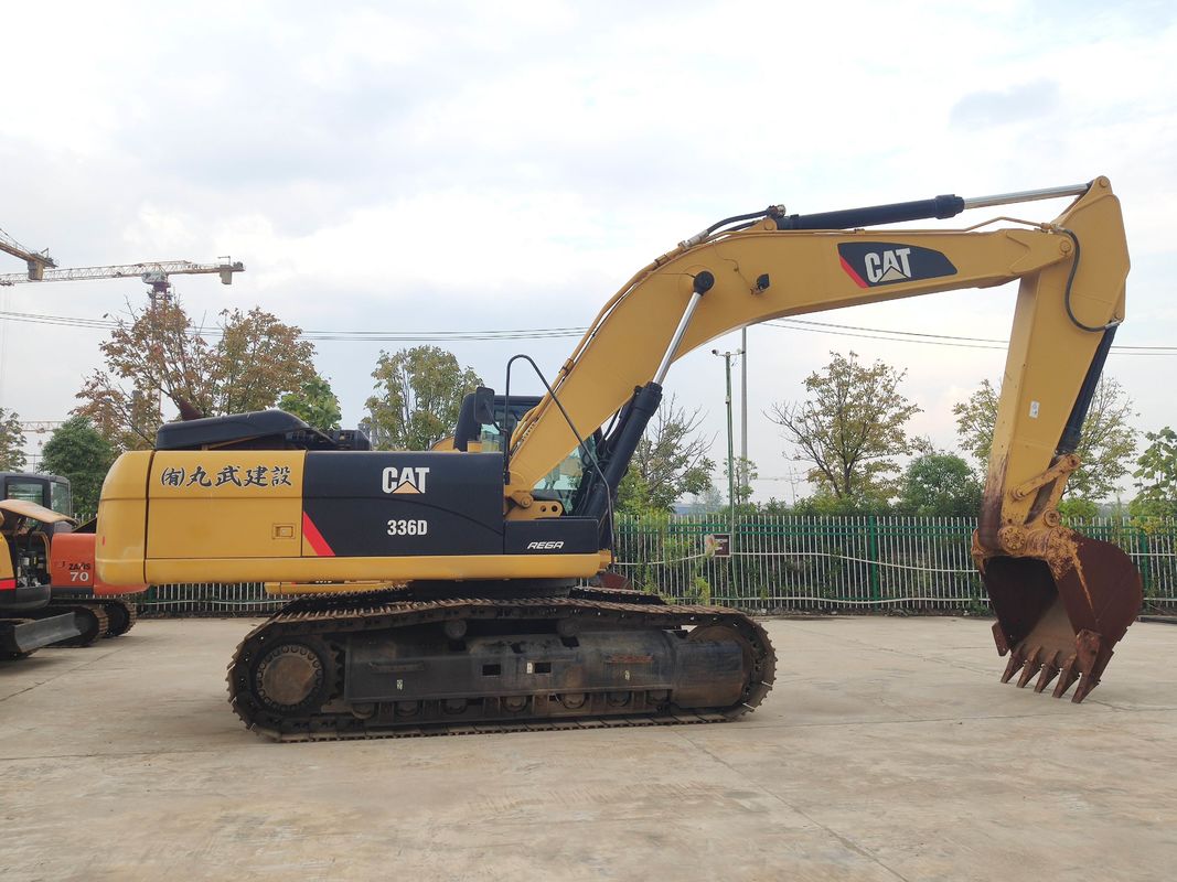 Excavadora Cat336 de 36 toneladas utilizada para la arena dentro del motor original