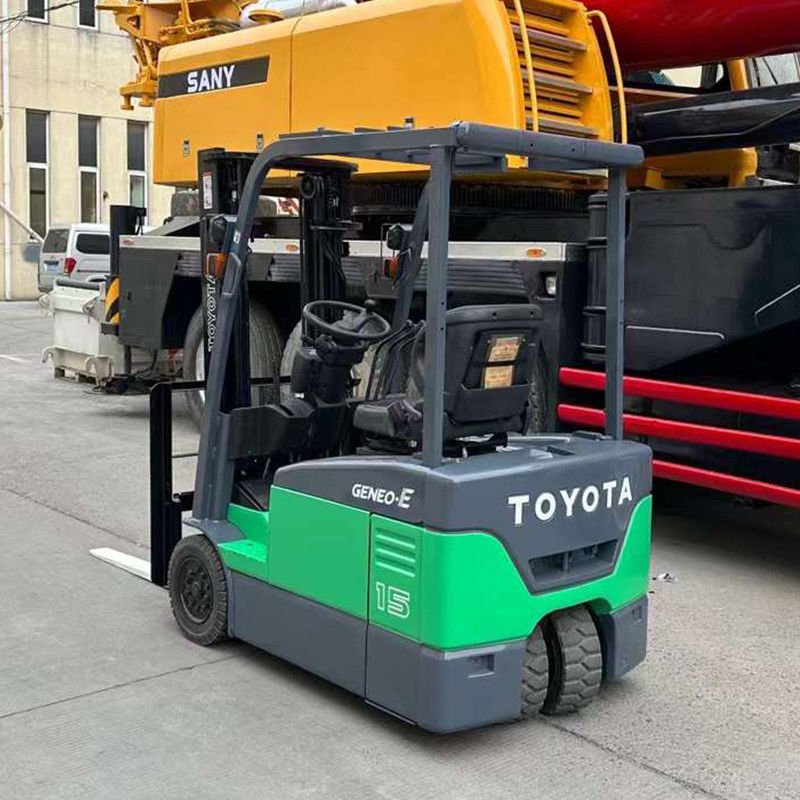 Camión elevador eléctrico verde de 1,5 toneladas Horas de trabajo 0-2000 Fácil de mantener