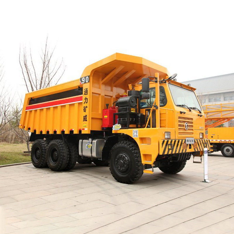 Camión de descarga de minería de 340 CV con una capacidad de tanque de combustible de 500-600 L y una capacidad de carga de 60-70 toneladas