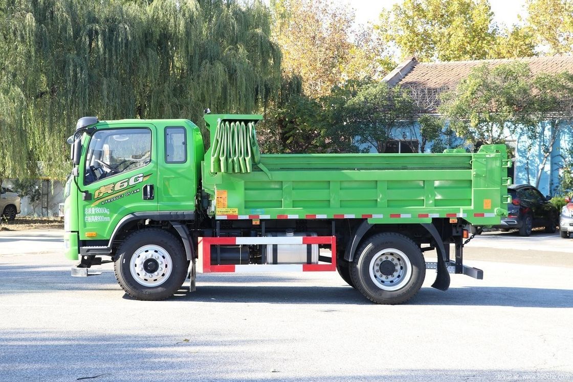 200 CV FAW 4x2 camión de descarga con volante con transmisión manual y tanque de combustible de alta capacidad