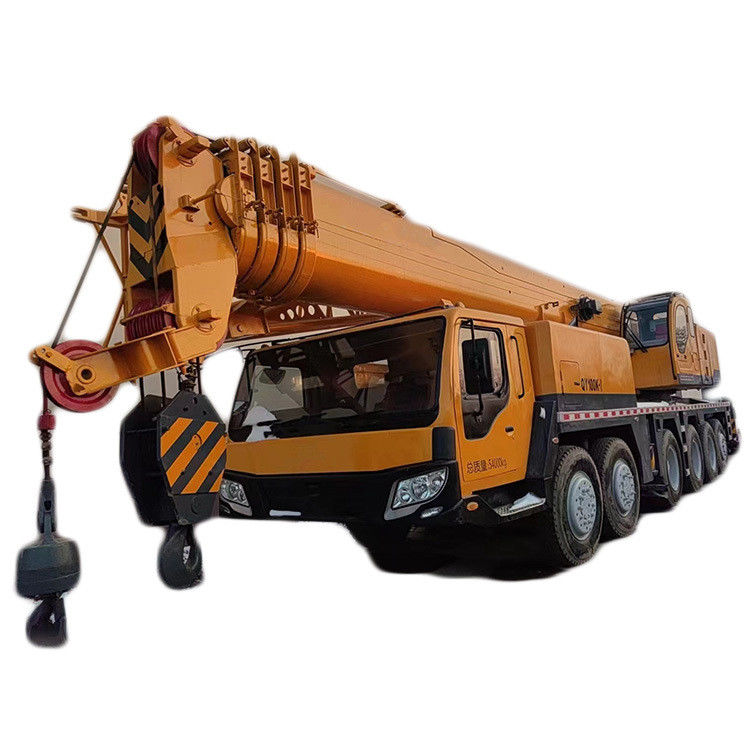 Zoomlion QY100K Camión grúa de 100 toneladas Momento de carga alta para equipos de construcción de Dubai