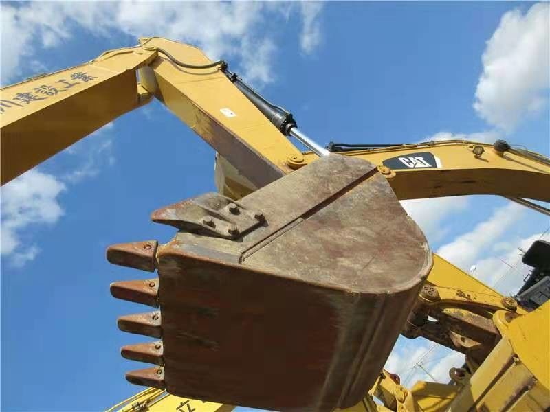 Excavadora hidráulica de 12 toneladas, 20 toneladas y 25 toneladas para la construcción de carreteras