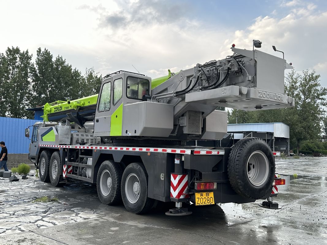 Zoomline ZTC800V grúa de camión de 80 toneladas usada 80000 KG peso y motor diesel de 8 cilindros