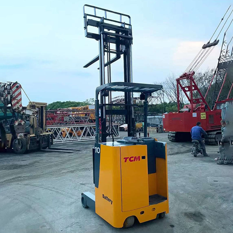1 tonelada de carretilla elevadora eléctrica utilizada TCM Alturas de elevación 1,6 m-3,5 m con maniobrabilidad flexible
