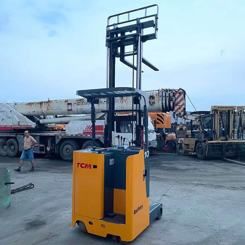 1 tonelada de carretilla elevadora eléctrica utilizada TCM Alturas de elevación 1,6 m-3,5 m con maniobrabilidad flexible