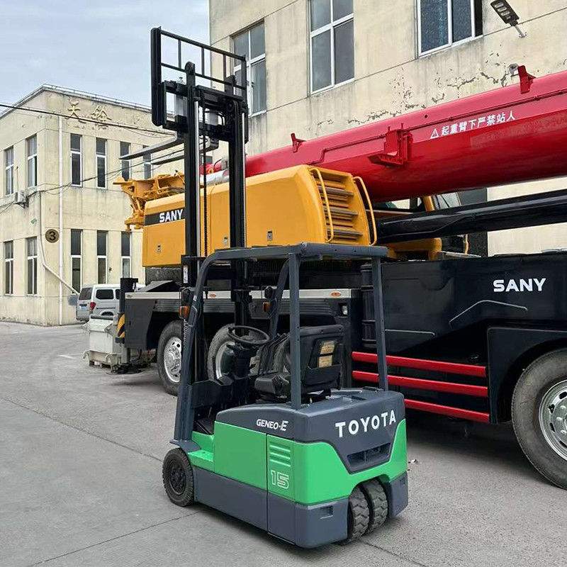 Camión elevador eléctrico de 4 ruedas motrices de 1 tonelada 1,5 tonelada 2 toneladas Toyota usada con longitud de tenedor de 1070 mm