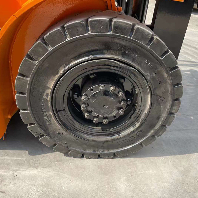 Mini montacargas eléctricos compactos de 2,5 toneladas 2 marcos de puertas para ancho de horquilla 150m en producción