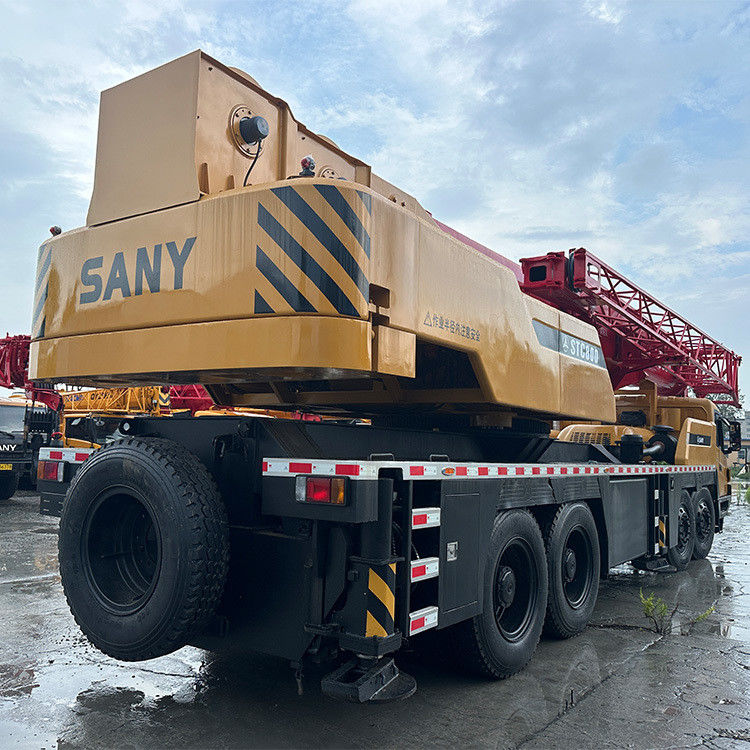 Capacidad de elevación máxima de 75 toneladas Sany grúa móvil usada para trabajos pesados de construcción