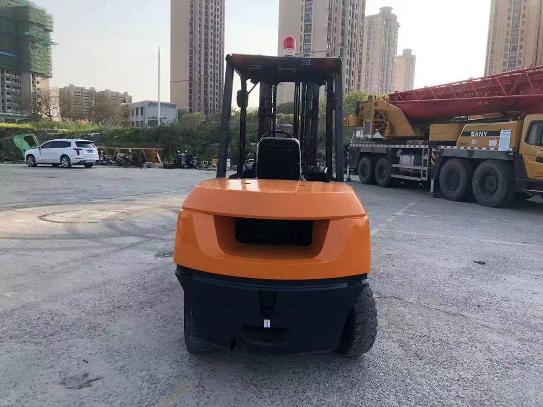Camión elevador diésel de 10 toneladas con voltaje/capacidad de la batería de 80/370 y anchura de horquilla de 125 mm
