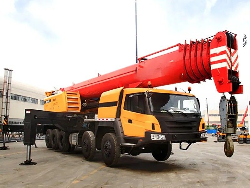 Granada de camión hidráulico de carga pesada de 100 toneladas STC1000T superior con potencia máxima de 353/1900kW/rpm