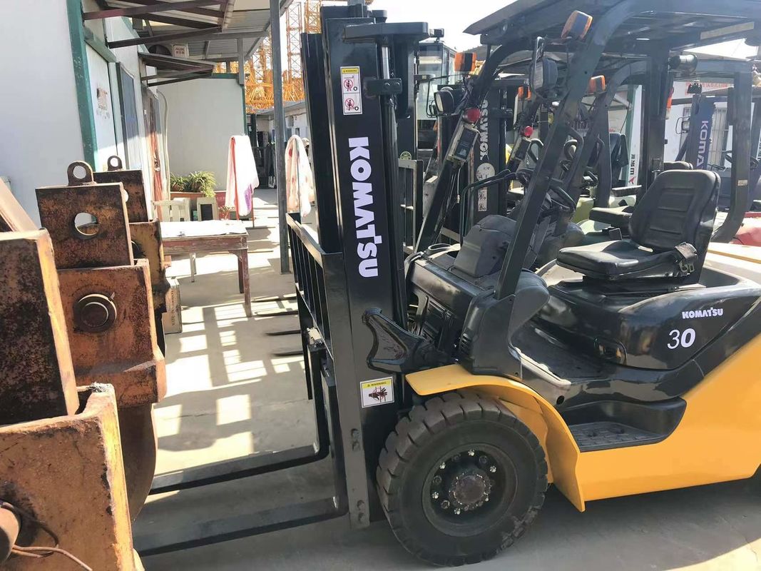500 mm Distancia del centro de carga 3,5 toneladas Elevadora eléctrica diesel para manejo de materiales