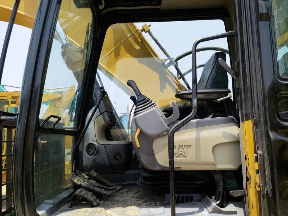 2021 Excavadora Caterpillar usada CAT 320D2 Excavadora de rastreo 20 toneladas de peso operativo