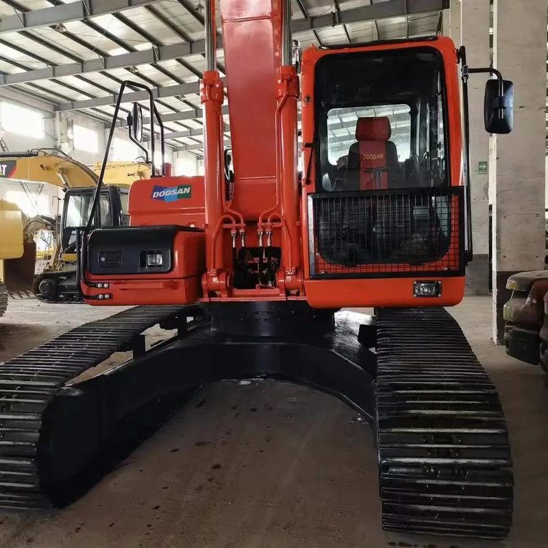 Radio máximo de excavación 10705 mm 110 kw En buen estado Excavadora Doosan DX225 LC Crawler Digger