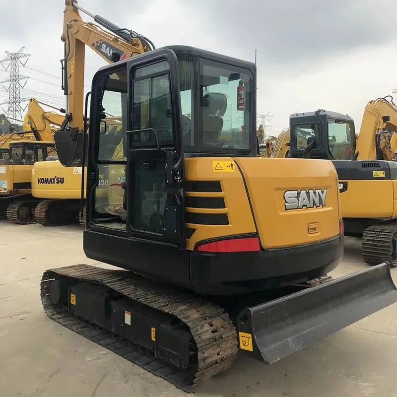 Excavadora usada Sany SY55C Pro con motor original y peso de la máquina de 5780 KG