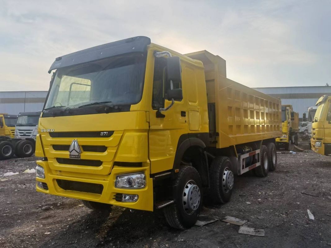 HOWO de segunda mano 8x4 camión de 35-40 toneladas para minas de construcción en buenas condiciones