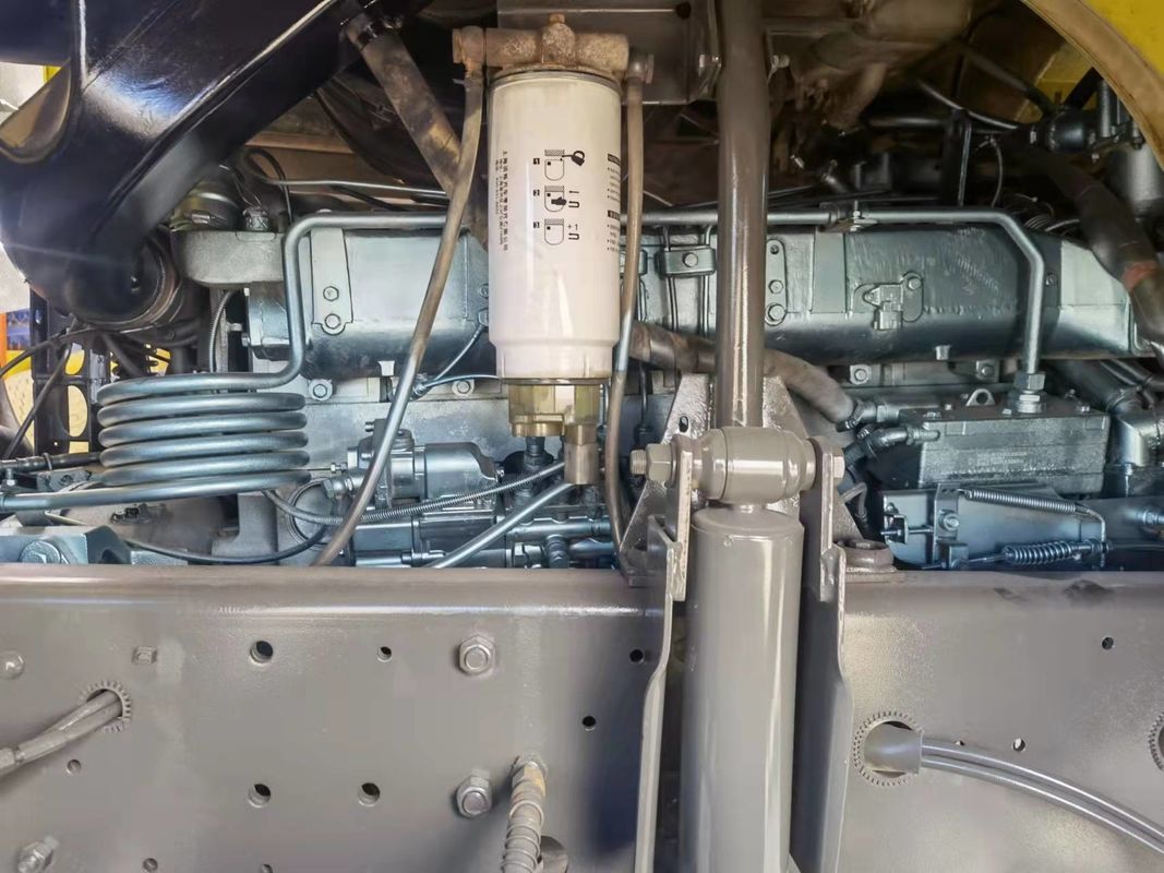 21-30T Capacidad utilizada HOWO 6x4 camión con remache camión de descarga para transporte de ingeniería