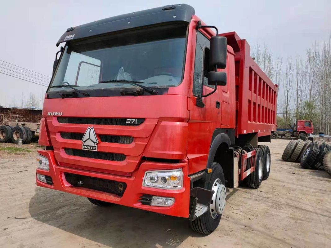 Sinotruk Howo Camiones con tirador 6x4 371hp Camión de descarga de 10 ruedas sin control de velocidad