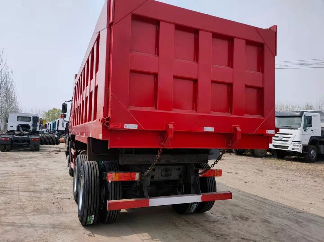 Sinotruk Howo Camiones con tirador 6x4 371hp Camión de descarga de 10 ruedas sin control de velocidad