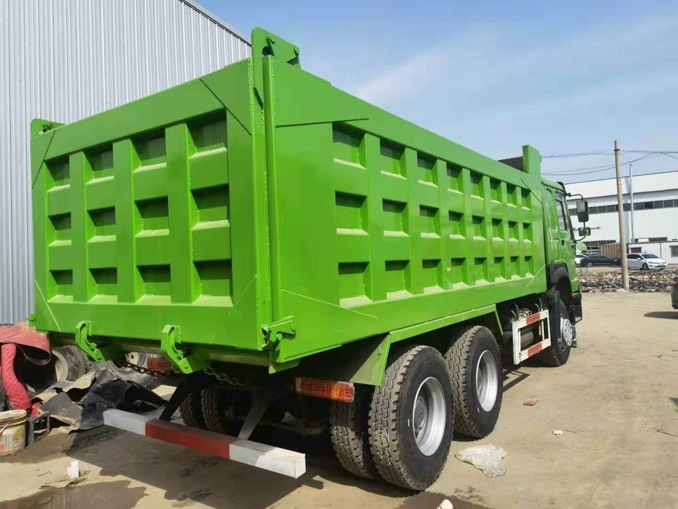 Sinotruck usado 6x4 371hp 30tons Howo Tipper Dump Truck con motor Weichai WD615.47
