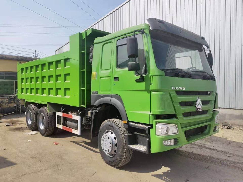 Sinotruck usado 6x4 371hp 30tons Howo Tipper Dump Truck con motor Weichai WD615.47