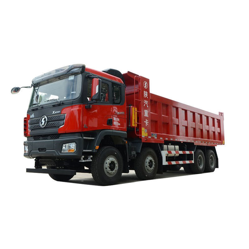 Shacman F3000 8x4 camión de remate con tanque de carga dimensiones de 7600 X 2300 X 1500 mm