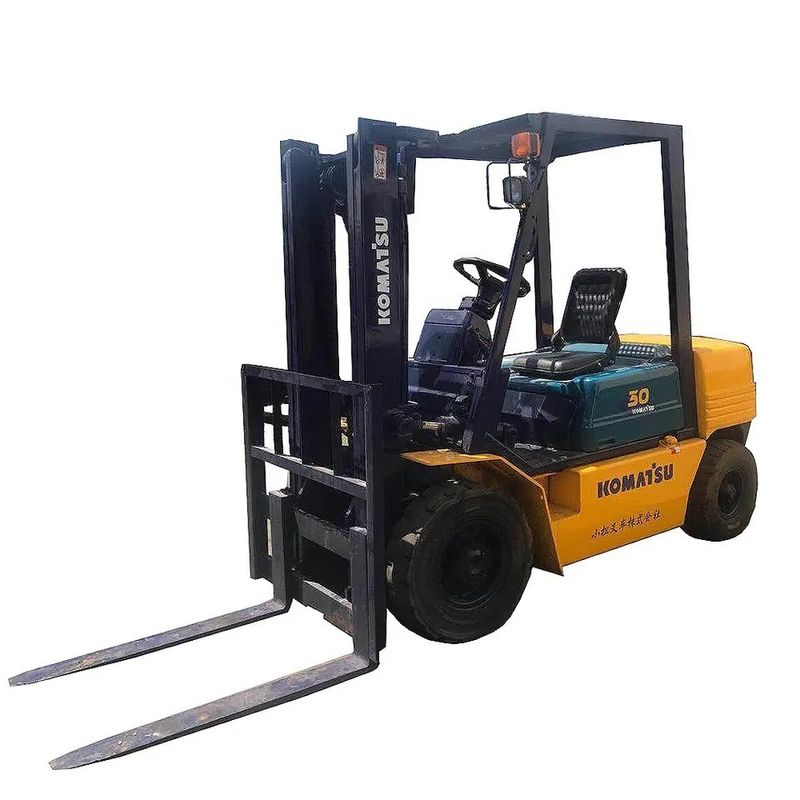 Mini carretilla elevadora japonesa Komatsu FD30 3T con motor diesel de bajo consumo de combustible