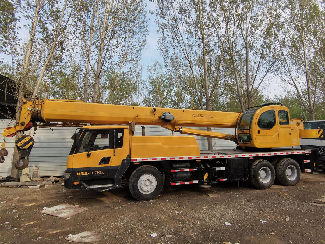 25 toneladas QY25K5-1 Grúa de ruedas y bomba hidráulica original para sus necesidades de construcción