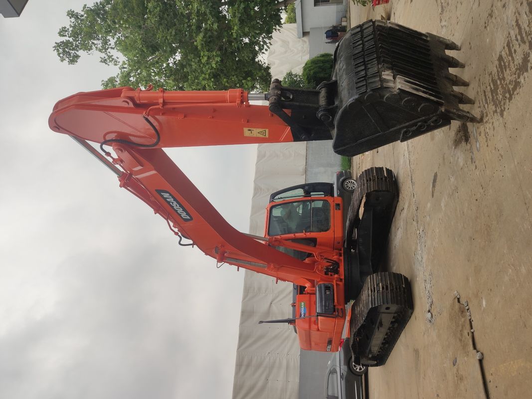 22500 kg Peso de trabajo Excavadora Doosan 225 utilizada con 2001-4000 horas de trabajo