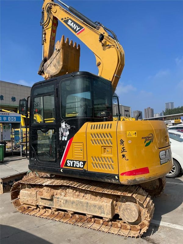 2017 Sany SY215c Excavadora de rastreo 4.9L Deslocamiento 21.5 toneladas en buen estado