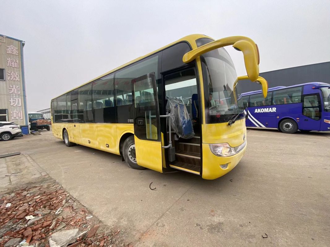 Autobús de lujo de 70 asientos LHD Autobús de Yutong usado en buen estado Tipo de combustible diesel