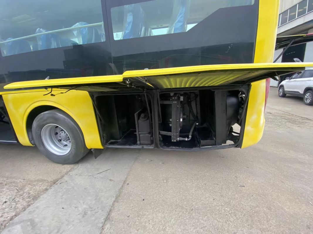 Autobús de lujo de 70 asientos LHD Autobús de Yutong usado en buen estado Tipo de combustible diesel