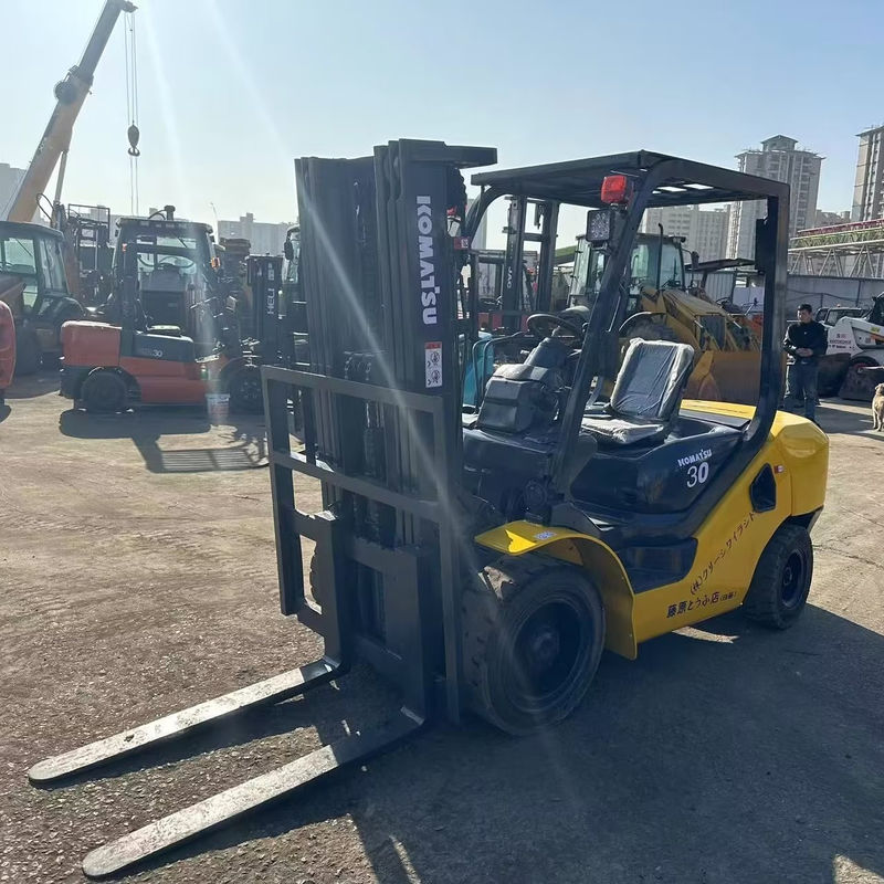 Inicio FD30 original de Japón Komatsu Usado elevadora elevadora con ancho de horquilla de 150 mm