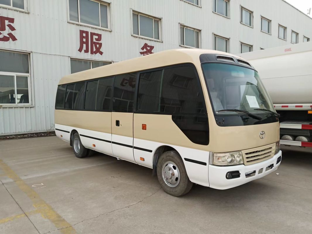 7005*2040*2785 En buenas condiciones 30 asientos minibus o usado Toyo ta Coaster Bus Sal caliente