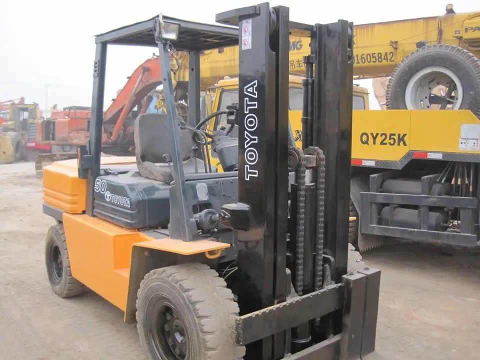 Elevadora de 3 t 2.5 toneladas 3,5 toneladas 4 toneladas Elevadora de helicóptero 3m-7m Elevadora diésel