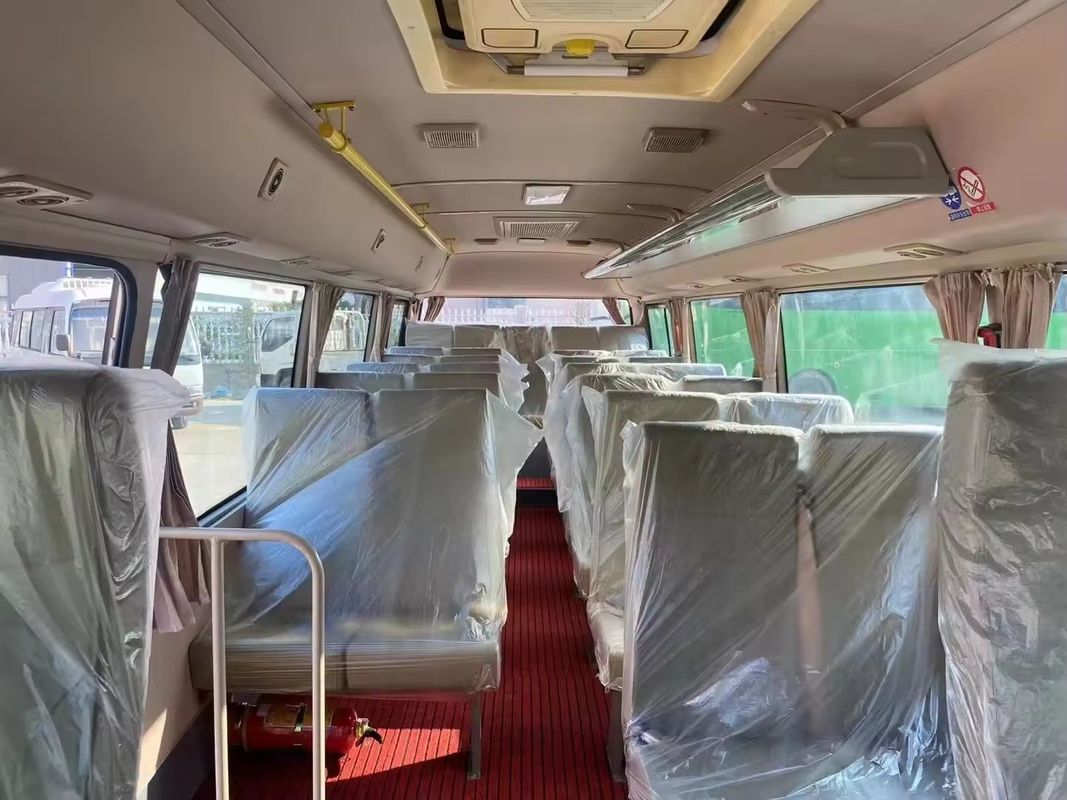 19-30 asientos Mano izquierda Conducción Toyota Coaster Bus con Euro 3 Norma de emisiones y usado