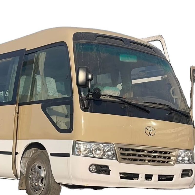 Autobús de 30 asientos con 4104 ml de cilindrada y combustible diesel para satisfacer sus necesidades