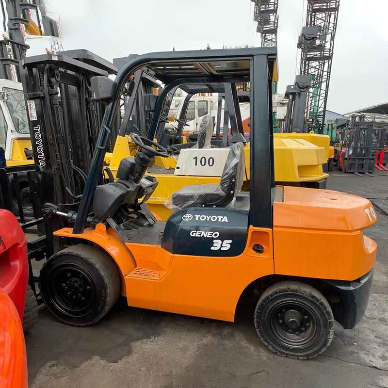 Toyota Diesel 3.5 toneladas Utilizado con y 2001-4000 horas de trabajo