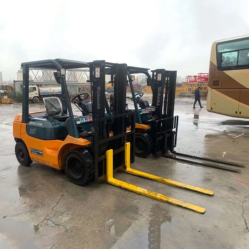 3 toneladas de carretilla elevadora usada con motor diésel de Japón en buen estado